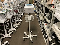 Welchallyn vital signs 6000 series patiëntmonitor - afbeelding 3 van  4