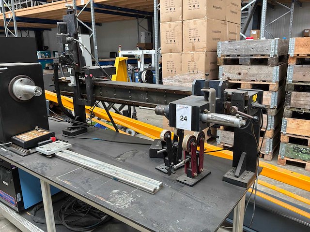 Weldlogic aws-200n geautomatiseerd tig-lasstation - afbeelding 14 van  18