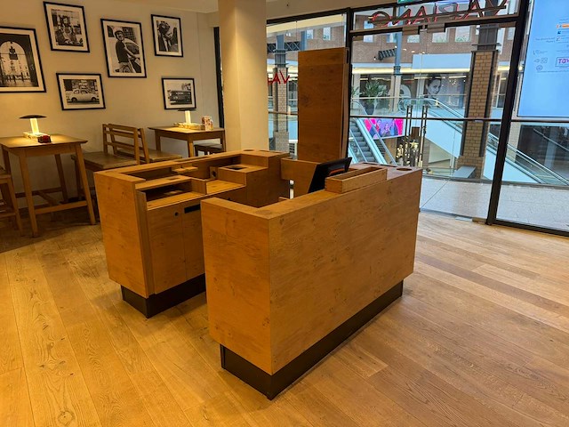 Welkomstbalie (c) - afbeelding 10 van  15