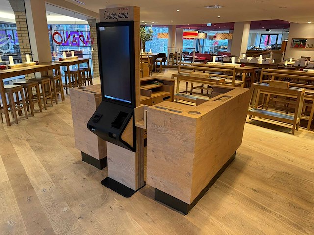 Welkomstbalie met bestelzuil (combinatiekavel 95 & 96) - afbeelding 2 van  8