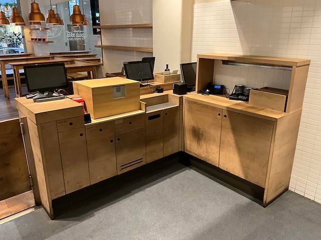 Welkomstbalie - afbeelding 7 van  11