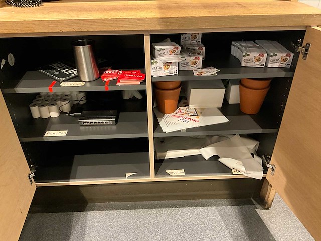 Welkomstbalie - afbeelding 10 van  11