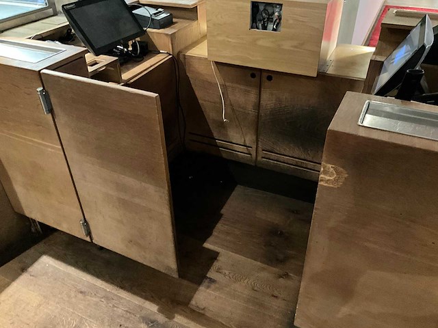 Welkomstbalie - afbeelding 12 van  15