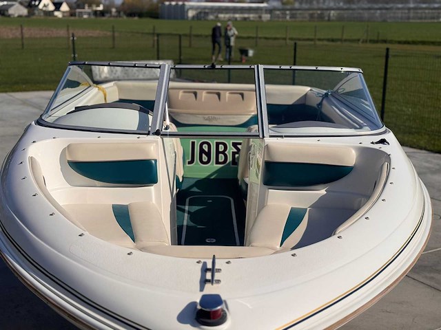 Wellcraft excel 175 speedboot met trailer - afbeelding 3 van  5