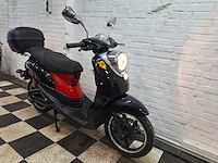 Wellicom trendy btc 45 km elektrische bromscooter - afbeelding 7 van  7
