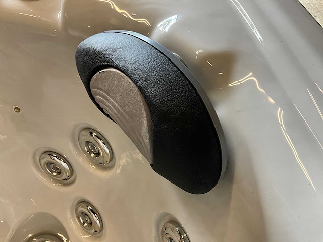 Wells discovery delux wm00432 jacuzzi - afbeelding 2 van  14