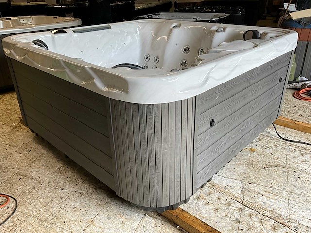 Wells discovery delux wm00432 jacuzzi - afbeelding 7 van  14