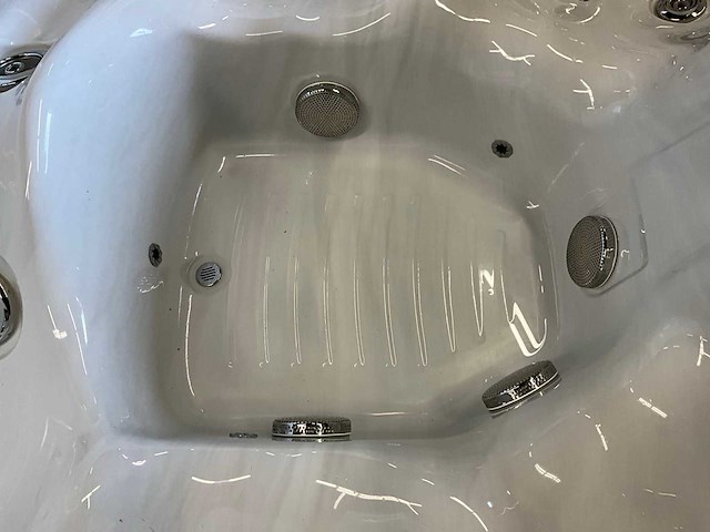 Wells discovery delux wm00432 jacuzzi - afbeelding 13 van  14