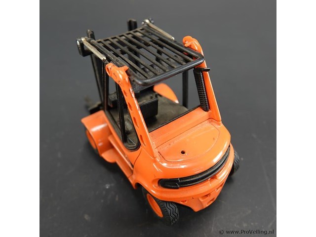 Welly 6012 heftruck - afbeelding 3 van  6