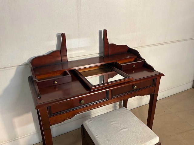 Wembley kaptafel - afbeelding 5 van  14