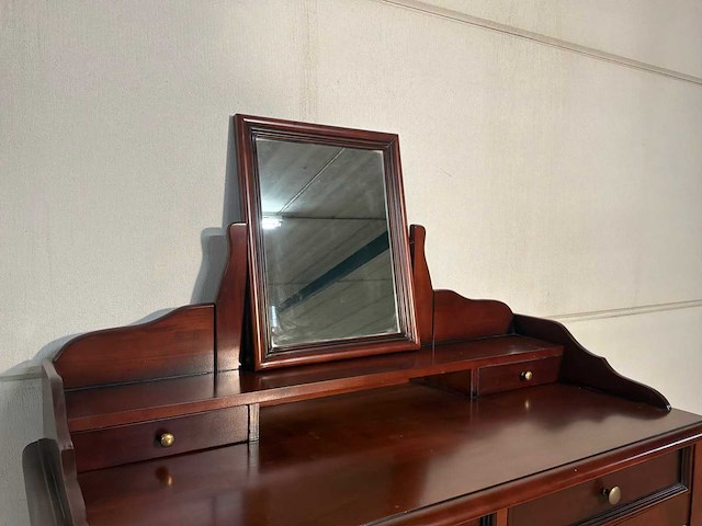 Wembley kaptafel - afbeelding 13 van  14