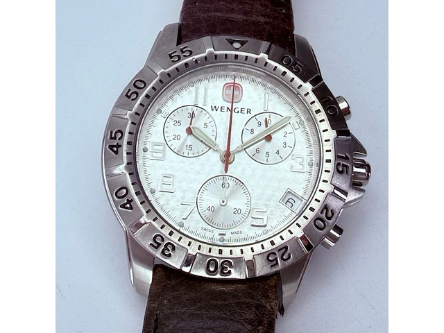 Wenger swiss 7088x chronograaf herenorloge - afbeelding 1 van  6