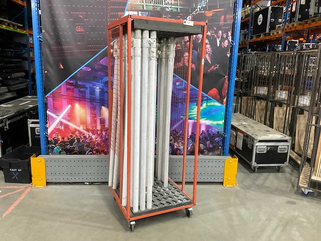 Wentex pipe & drape staander met trolley (30x) - afbeelding 1 van  7
