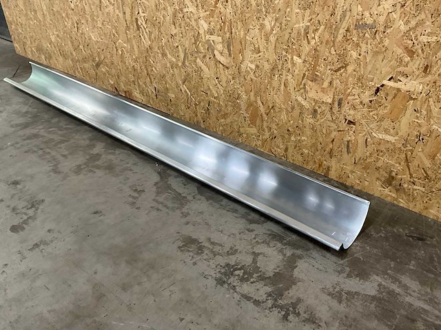 Wentzel zinken mastgoot m37 1.0mm 3000mm lengte (9x) - afbeelding 2 van  5
