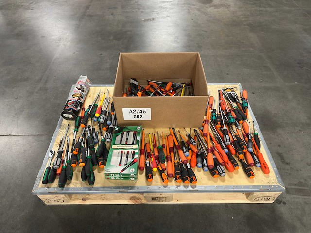 Wera, wiha, beta en meer - partij schroevendraaiers (120x) - afbeelding 1 van  9