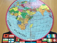 Wereldbol karton - afbeelding 2 van  2