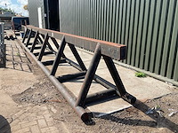Werf bok "drill pipe beam" - afbeelding 1 van  3