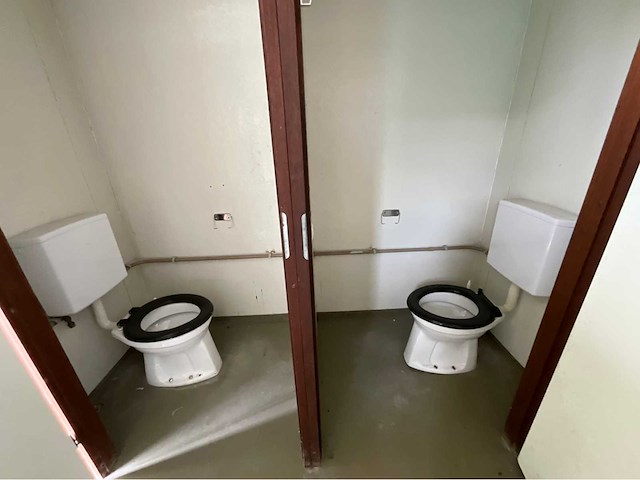 Werf toiletunit - afbeelding 4 van  6
