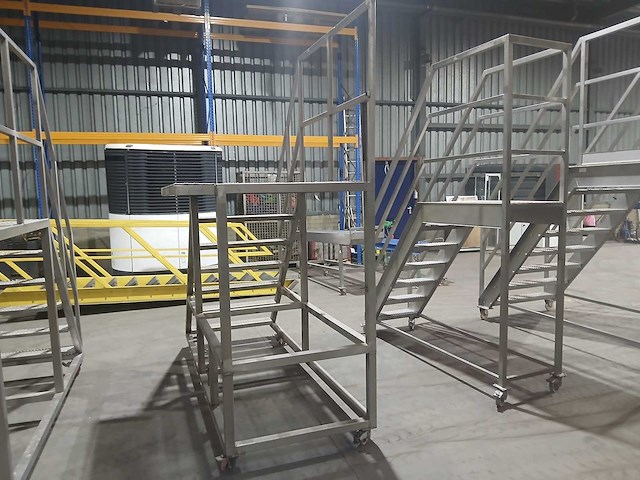 Werk bordes - afbeelding 4 van  5