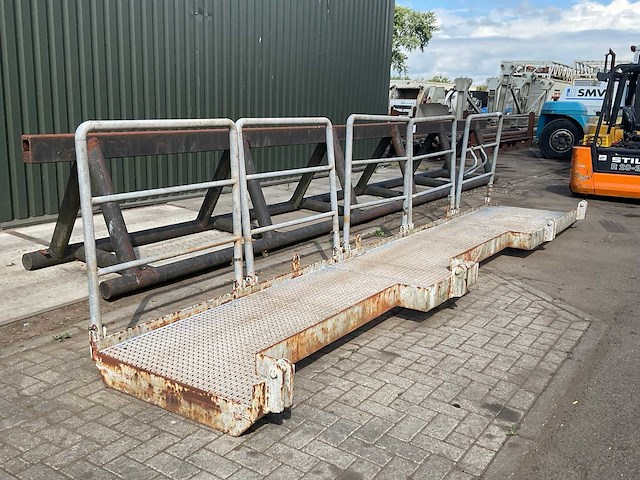 Werk bordes - afbeelding 2 van  2
