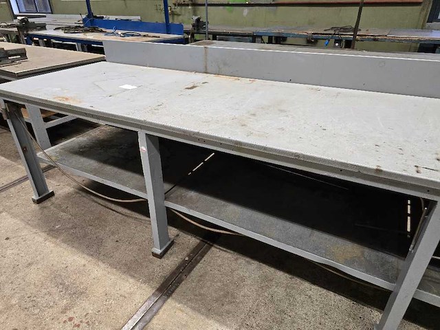 Werkbank - werkplaatsmeubilair - afbeelding 3 van  3