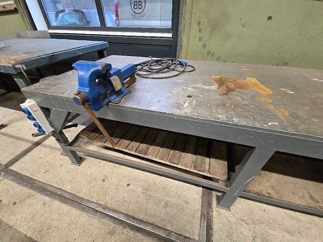 Werkbank - werkplaatsmeubilair - afbeelding 3 van  5