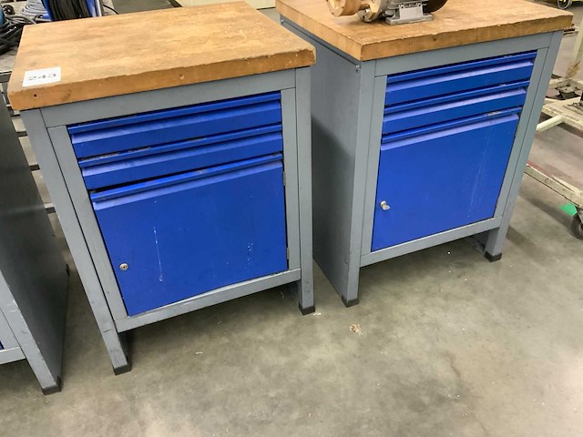 Werkbank (2x) - afbeelding 1 van  9