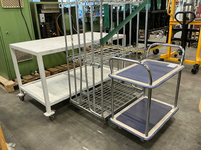 Werkbank en divers (3x) - afbeelding 3 van  5