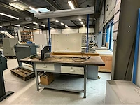Werkbank + kabelgoot knipper