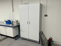 Werkbank / kast / spoelbak - afbeelding 5 van  13