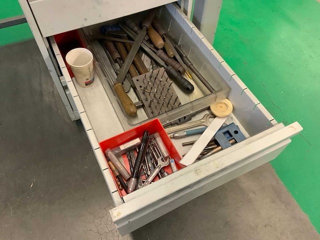 Werkbank met achterwand 180cm - afbeelding 4 van  17