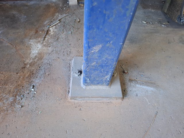 Werkbank met bankschroef en plaatbuiger - afbeelding 11 van  14