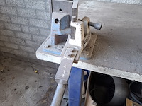 Werkbank met bankschroef en plaatbuiger - afbeelding 14 van  14