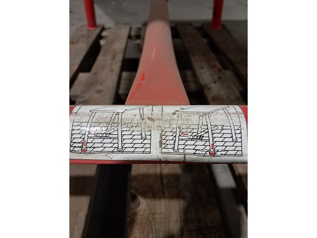 Werkbank met bankschroef inklapbaar ridgid, werkbank met bankschroef, bouwjaar 2016 - afbeelding 3 van  16