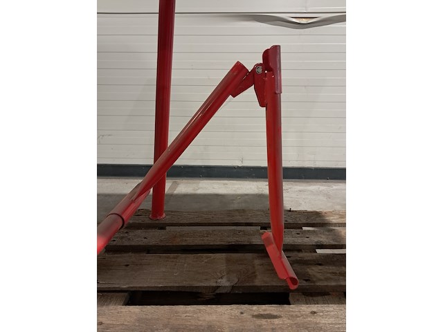 Werkbank met bankschroef inklapbaar ridgid, werkbank met bankschroef, bouwjaar 2016 - afbeelding 4 van  16