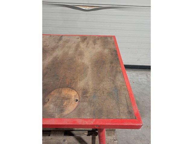 Werkbank met bankschroef inklapbaar ridgid, werkbank met bankschroef, bouwjaar 2016 - afbeelding 14 van  16