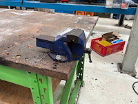 Werkbank met bankschroef - afbeelding 6 van  6