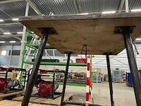 Werkbank met bankschroef - afbeelding 5 van  7