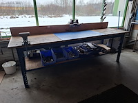 Werkbank met bankschroef - afbeelding 1 van  10
