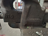 Werkbank met bankschroef - afbeelding 5 van  5