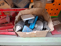 Werkbank met bankschroef - afbeelding 3 van  14