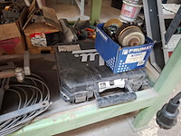 Werkbank met bankschroef - afbeelding 6 van  14