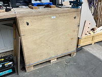 Werkbank met bankschroef - afbeelding 2 van  4