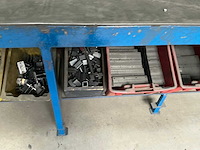 Werkbank met bankschroef - afbeelding 6 van  8