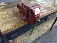 Werkbank met bankvijs - afbeelding 2 van  3