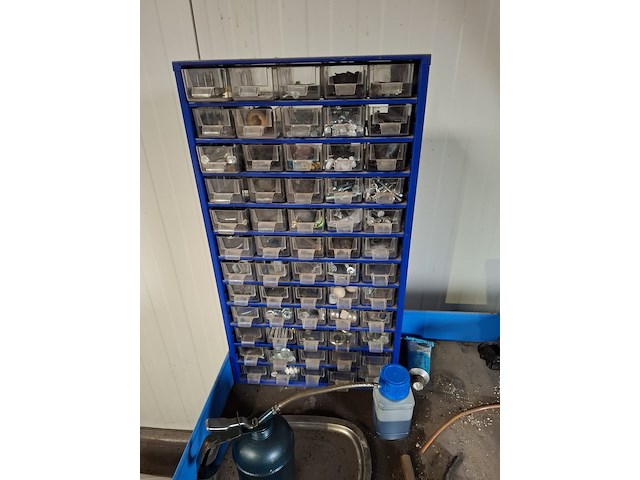 Werkbank met diverse gereedschap datona - afbeelding 2 van  12