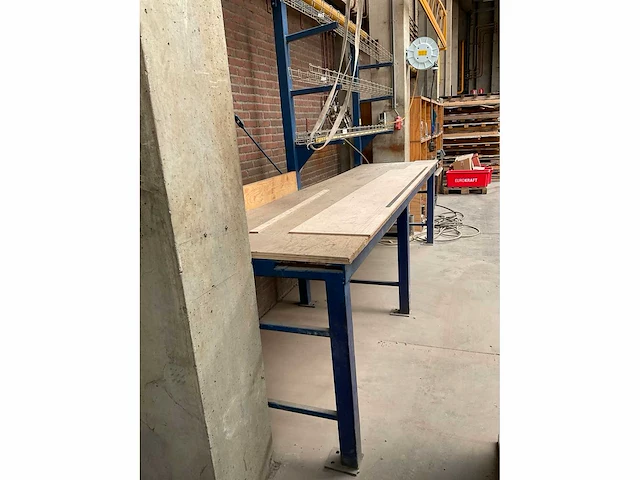 Werkbank met draagarmopzet - afbeelding 3 van  5