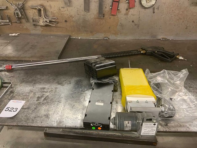 Werkbank met flexibele afzuiging - afbeelding 8 van  21