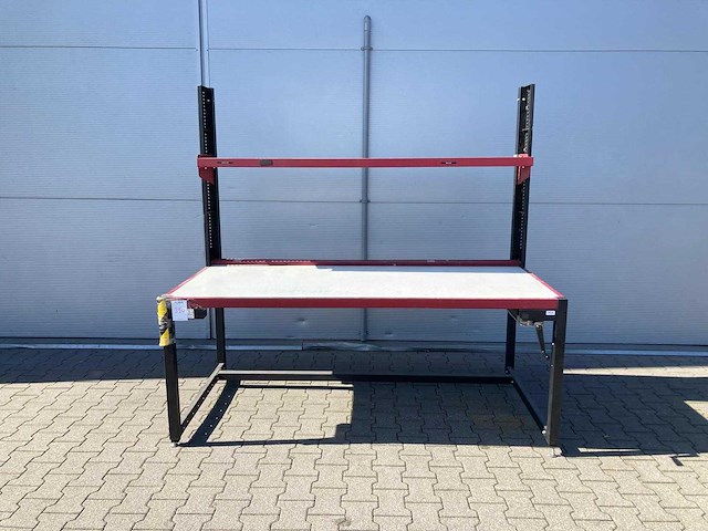 Werkbank met handmatige hoogteverstelling - afbeelding 1 van  4