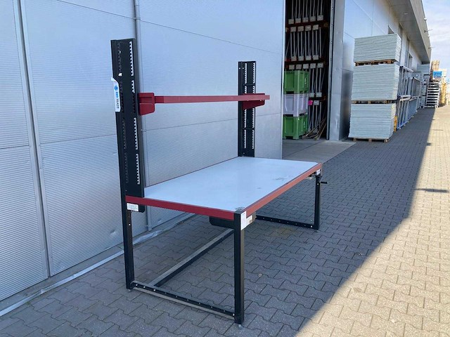 Werkbank met handmatige hoogteverstelling - afbeelding 3 van  4